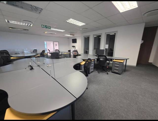 BUSINESS PROPERTY TO RENT IN MENLYN